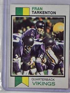 lot 242 image: Fran Tarkenton 1973 Topps No. 60