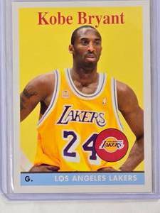 lot 271 image: Kobe Bryant 2008 Topps Variation SP No. 24