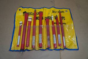 lot 14 image: Pittsburgh Punch & Chisel Set
