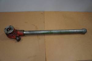 lot 17 image: Ridgid 12 Manual Pipe Threader