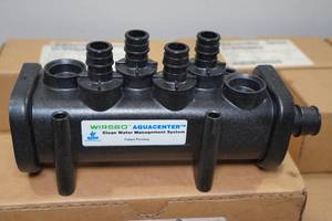 lot 29 image: 5 Wirsbo Aquacenter Clean Water Management Systems PEX Hubs