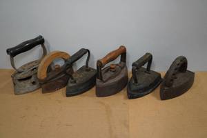 lot 30 image: 6 Vintage Irons