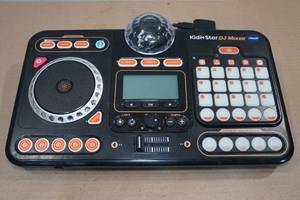 lot 175 image: Kidi Star DJ Mixer