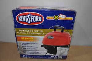 lot 196 image: Kingsford 14 Portable Kettle Grill with Hinged Lid
