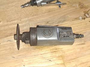 lot 638 image: Matco Tools Air Cut-Off Tool MT 1861