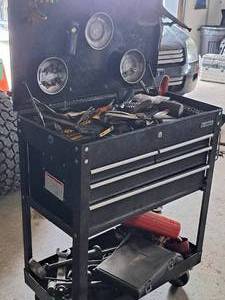 lot 648 image: US General Rolling Tool Box