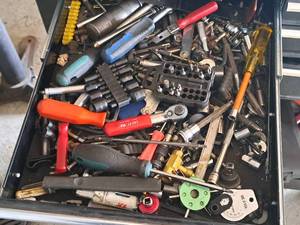lot 650 image: Hand Tools - Ratchets, Sockets, Drivers, Screwdrivers, Allen Wrenches, Misc. Hardware