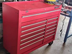 lot 657 image: US General Rolling Tool Box