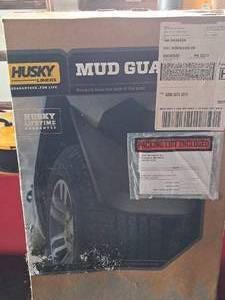 lot 721 image: Husky Front Mud Guards