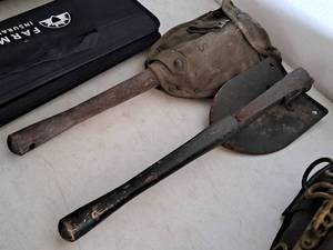 lot 743 image: Lot of (2) Vintage MilitaryCamping Folding Shovels