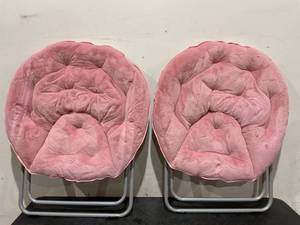 LOT OF 2 Members Mark Comfy Saucer Chair Pink