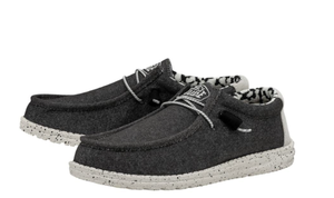Hey Dude Mens Wally Canvas Sneaker Size 10