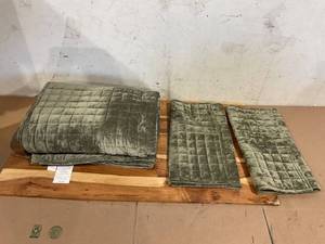 3PCS King Size Comforter Set Green