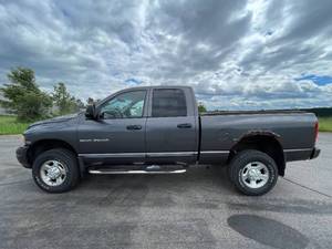 2004 Dodge Ram 2500 SLT - 2 OWNERS