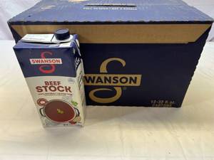 lot 388 image: 12x 32oz  Swanson Beef Stock