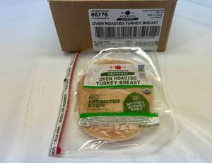 lot 335 image: D. 12x 6oz Applegate Organics Oven Roasted Turkey Breast Best by 02142024