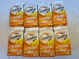 lot 360 image: KK. 8x 6.6oz Goldfish Cheddar Crackers