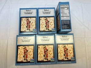 lot 39 image: MM. 6x 5oz Roland Toasted Sesame Flatbread Crackers