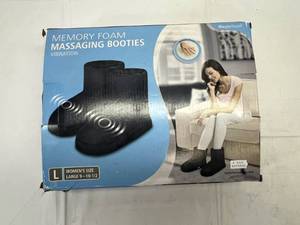 lot 100 image: SSS. Memory Foam Massaging Booties-Large