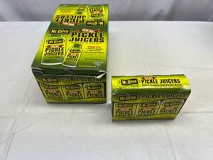 lot 190 image: SS.18x 2oz Mt Olive Pickle Juicers