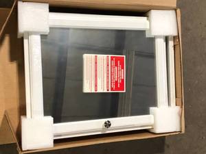 Home Decorators Collection 20.8 in. W x 25.8 in. H Rectangular Wood Composite Medicine Cabinet with Mirror Customer Returns See Pictures
