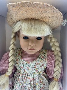 lot 40 image: Artisan Doll - HEIDI OTT - Beth - MIB