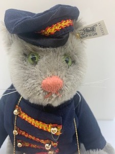lot 51 image: Vintage STEIFF Golden Age of Circus - Cat - Germany