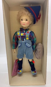lot 100 image: Artisan SUZANNE GIBSON DOLL - Hansel