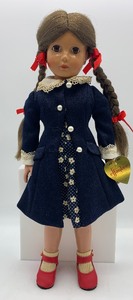 lot 43 image: Vintage EFFANBEE MEMBERS ONLY DOLL- Margaret