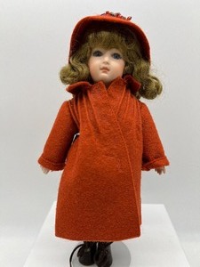 lot 197 image: Artisan Reproduction Doll - Signed - 2002 - Rust Colored Outfit