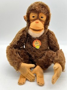 lot 207 image: Vintage STEIFF Jointed Plush Monkey - JOCKO - With Original Tag