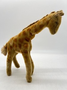 lot 210 image: Vintage STEIFF Plush Giraffe - 1950s