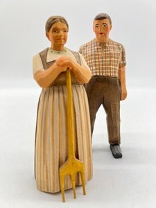 lot 221 image: Artisan Hand Carved Wood Couple - SWITZERLAND