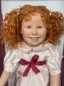 lot 62 image: GOTZ DOLL - Myrtle by ANNE MITRANI 2003 MIB
