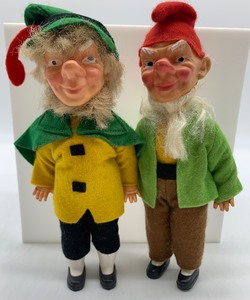 lot 246 image: VINTAGE Pair of Plastic Leprechaun Elves