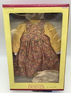 lot 233 image: HEIDI OTT - Faithful Friends Doll - Girl Doll Accessory Set #2