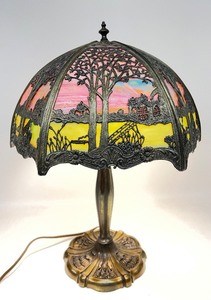 lot 23 image: Vintage Slag Glass Landscape Scene Shade Lamp #2