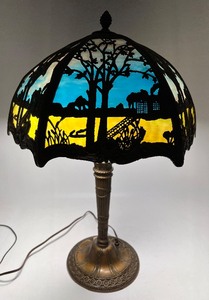 lot 4 image: Vintage Slag Glass Landscape Scene Shade Lamp #1