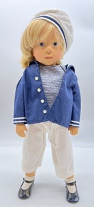 lot 264 image: GOTZ Doll - Maurice by Sylvia Natterer - Fanouche 1989