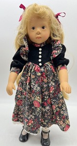 lot 266 image: GOTZ Doll - Leonore - Fanouche and her Friends - 1991 by Sylvia Natterer with COA - Germany