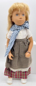 lot 168 image: SASHA Doll - Blonde Gingham 1972-73