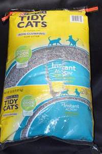 DAMAGED - Bag of Purina Tidy Cats Non Clumping Clay Cat Litter
