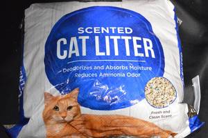 DAMAGED - Essential Everyday Scented Cat Litter