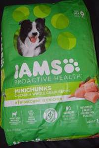 DAMAGED - IAMS Proactive Health Dog Food - Chicken and Vegetable Recipe