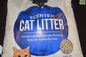DAMAGED - Essential Everyday Scented Cat Litter