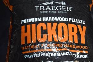 DAMAGED - Bag of Traeger Premium Naturally Flavored Hickory Hardwood Pellets for Barbecue