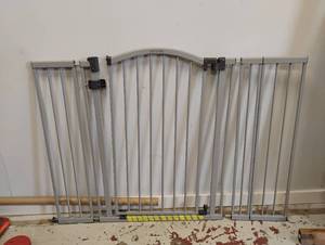 SUMMER BABY GATE