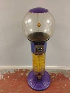 BEAVER SPIRAL DROP GUMBALL MACHINE