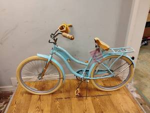 NEW HUFFY NEL LUSSO CRUISER BIKE