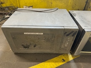 lot 25 image: Three Microwaves - One Works. Two condition unknown.